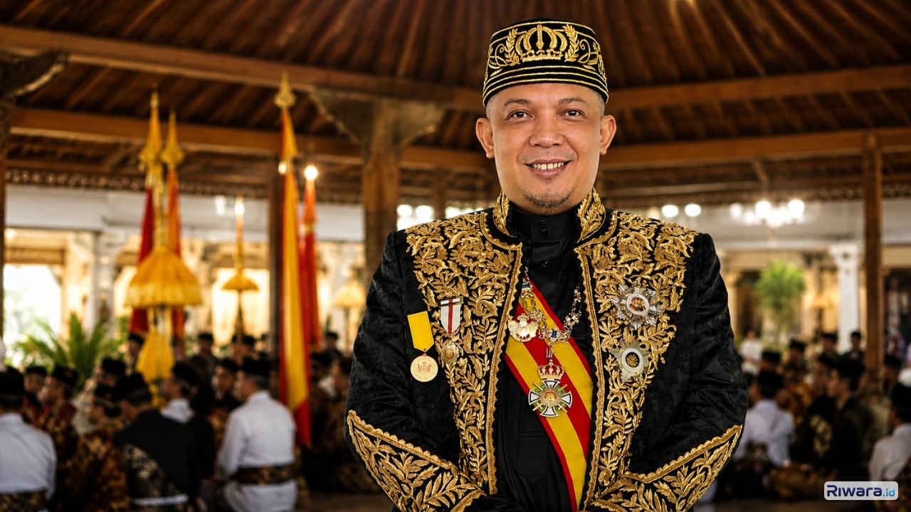 DYMM Sultan Mulia Kusuma Nata Pakunegara XV
